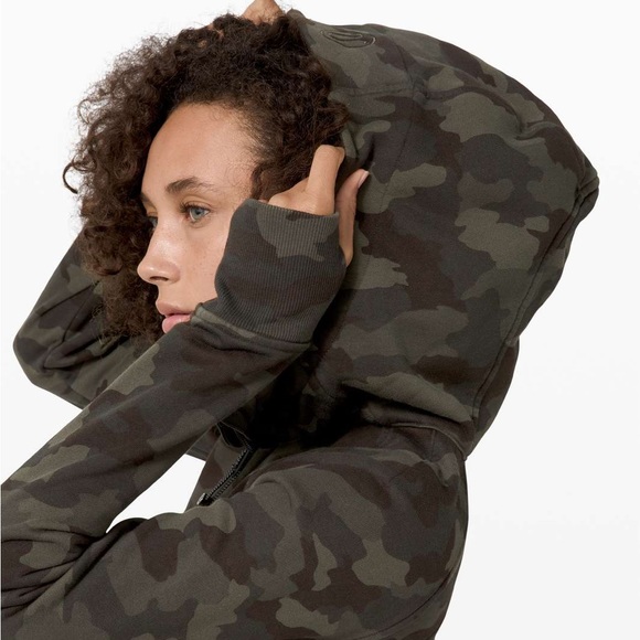 Lulu Lemon Scuba Hoodie - Picture 6 of 7